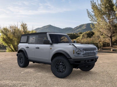 2026 Ford Bronco Badlands