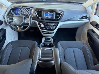 2021 Chrysler Voyager LX
