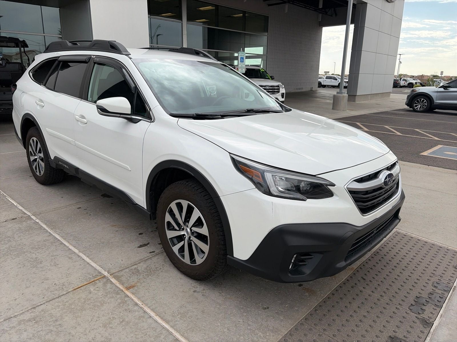 2022 Subaru Outback Premium