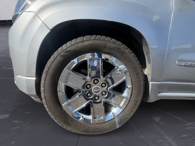 2016 GMC Acadia Denali