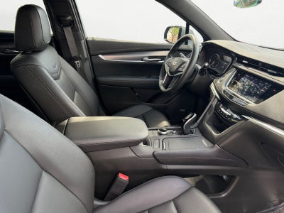 2024 Cadillac XT5 Luxury