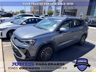 2025 Volkswagen Taos 1.5T SE
