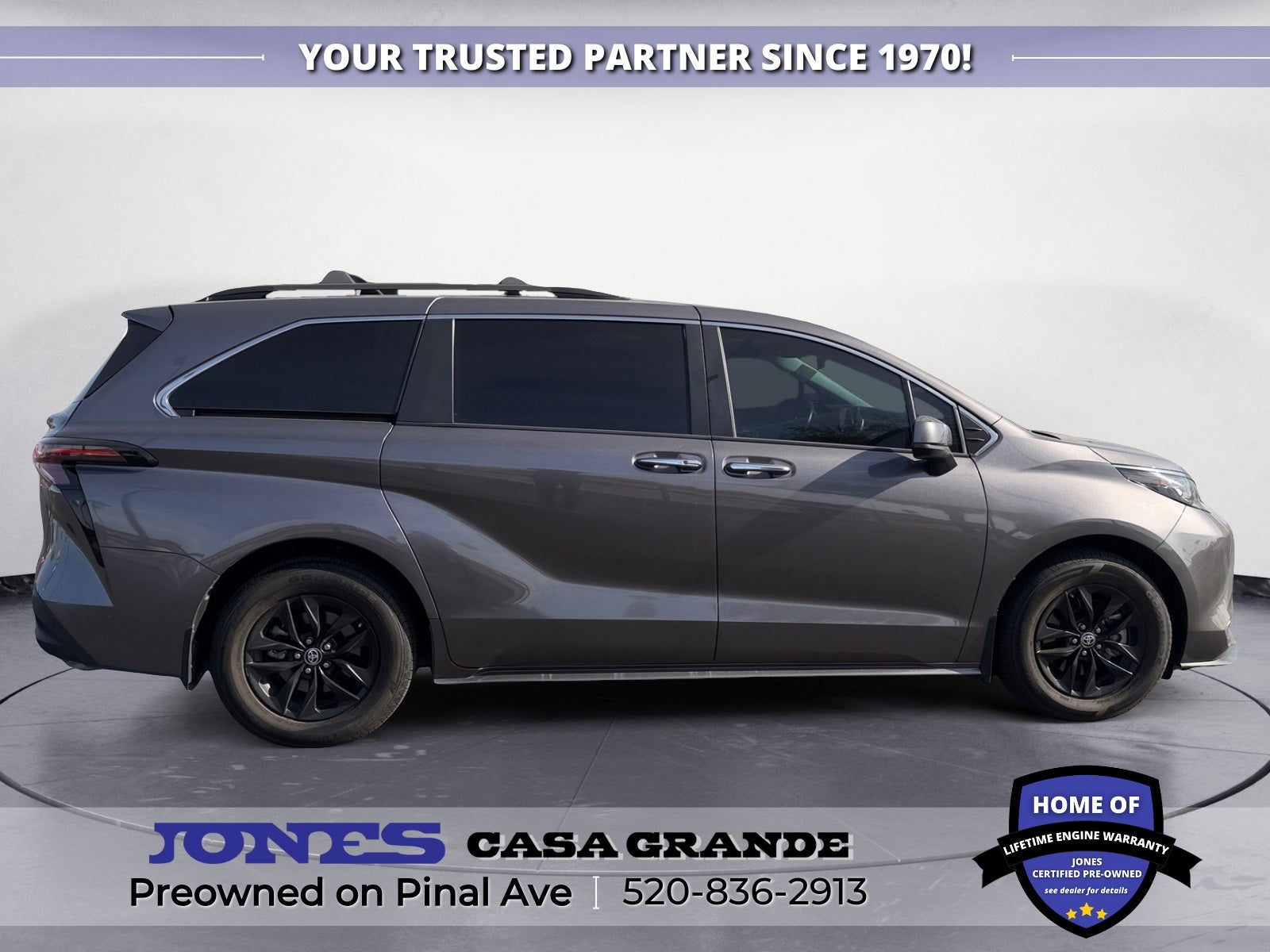 2023 Toyota Sienna XLE