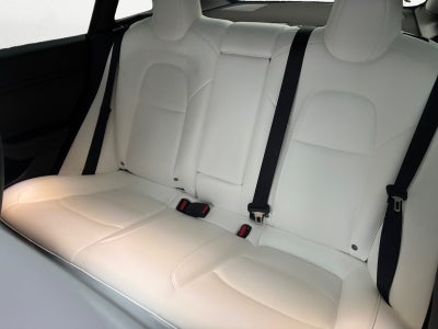 2023 Tesla Model 3 Performance