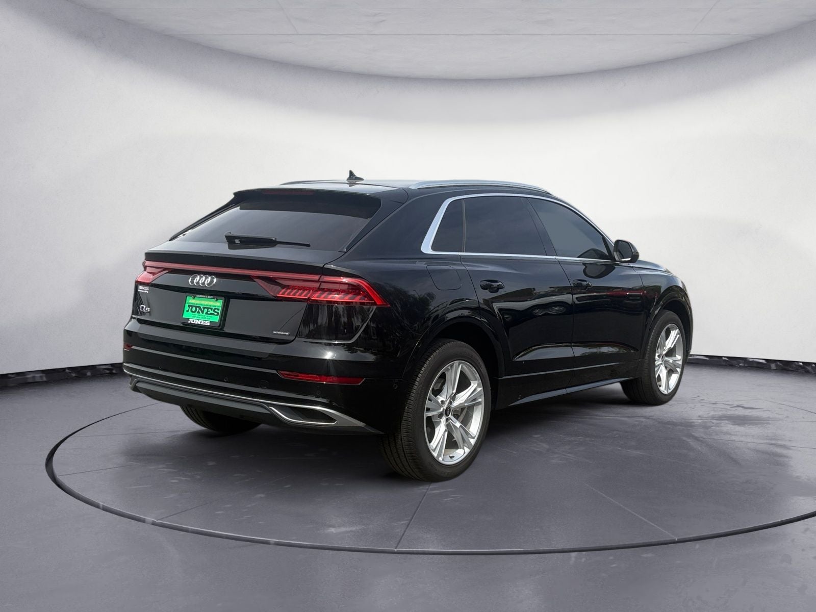 2022 Audi Q8 55 Premium Plus quattro