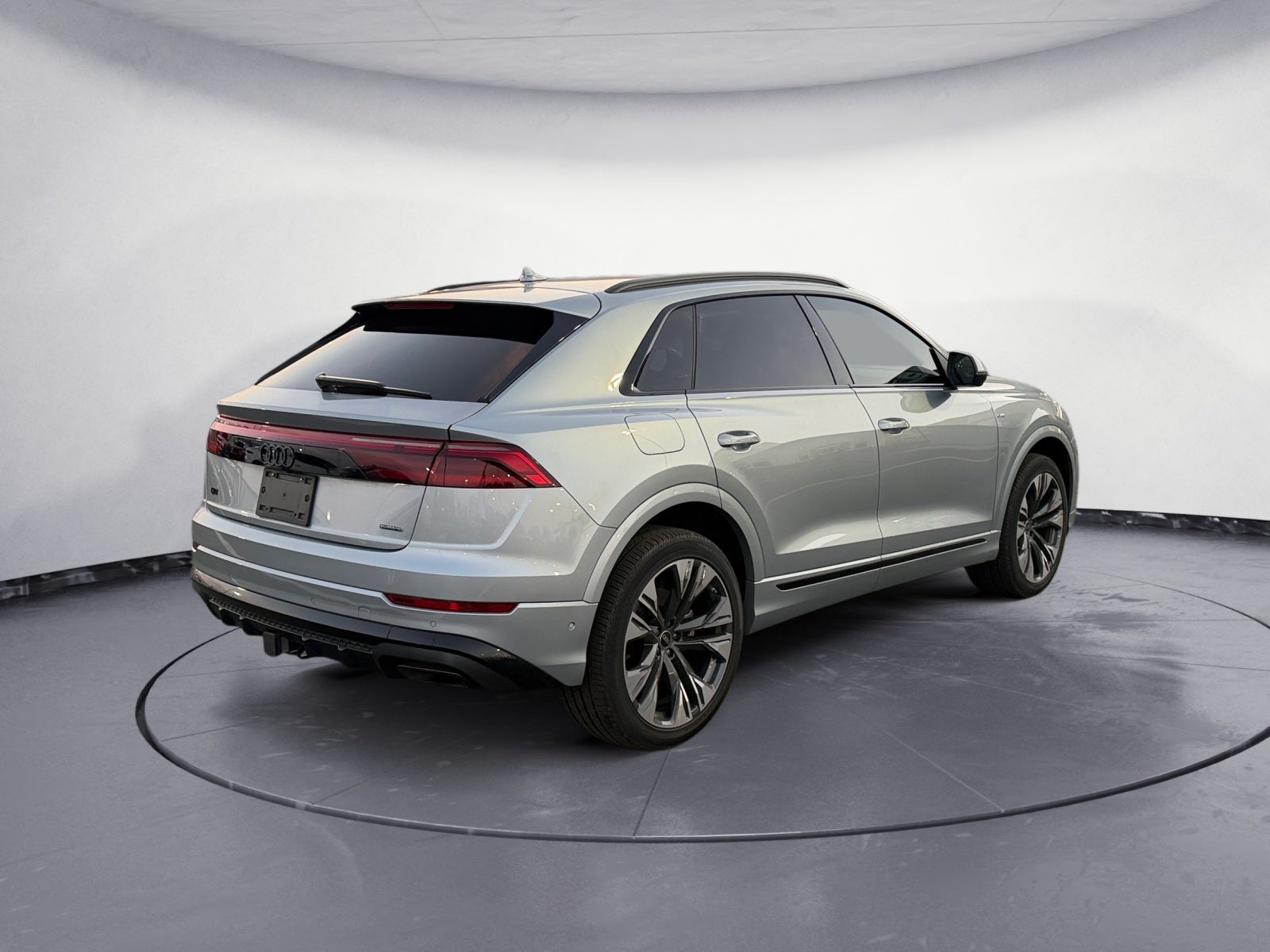 2025 Audi Q8 55 Prestige quattro