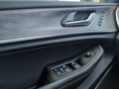 2025 Jeep Grand Cherokee Overland