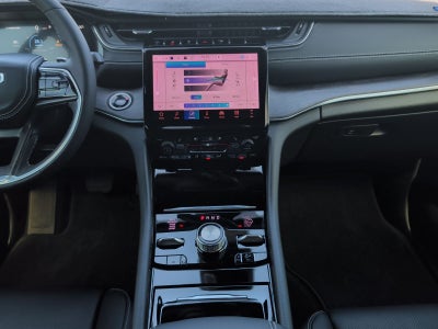 2025 Jeep Grand Cherokee Overland