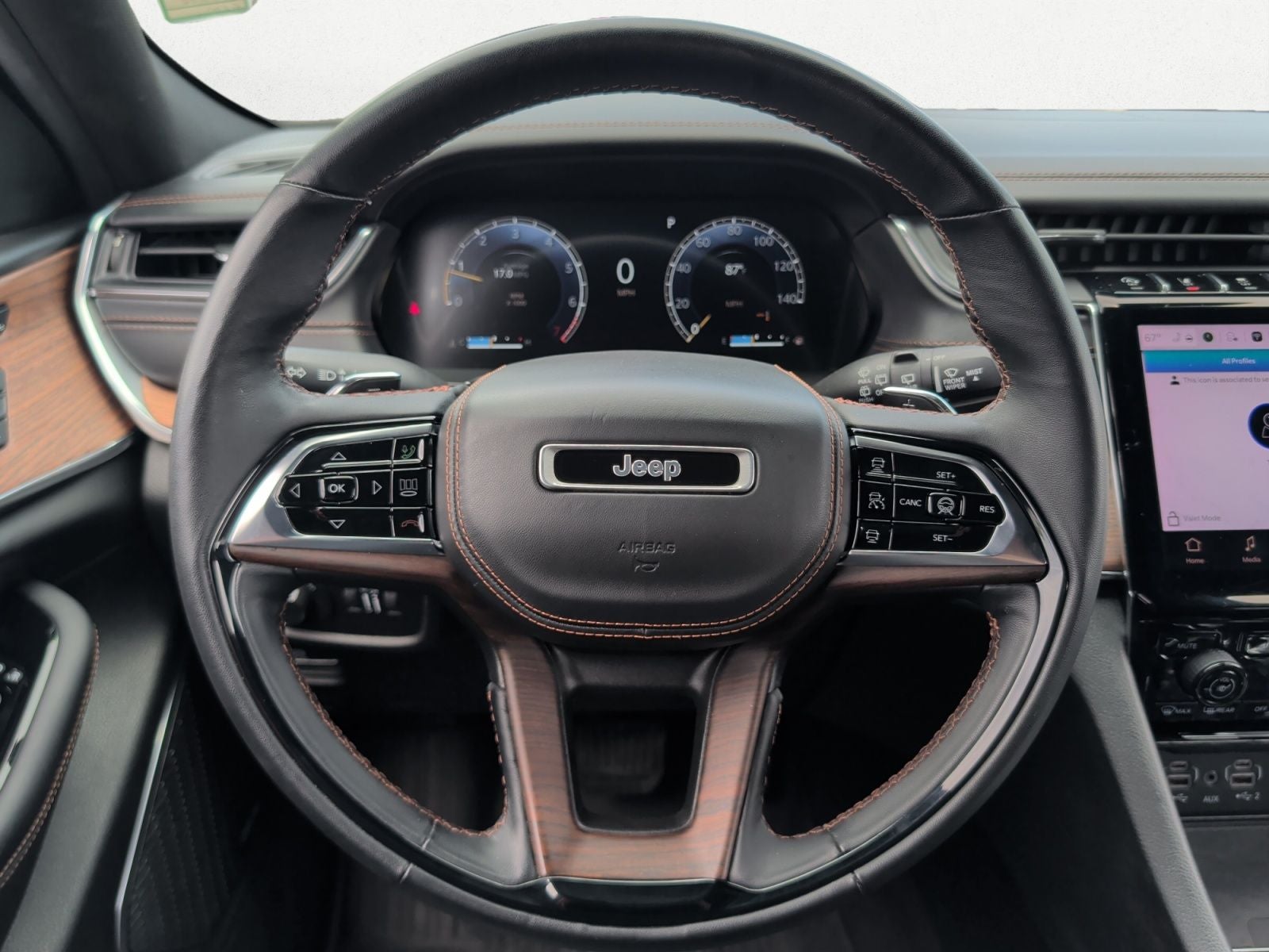 2023 Jeep Grand Cherokee L Summit