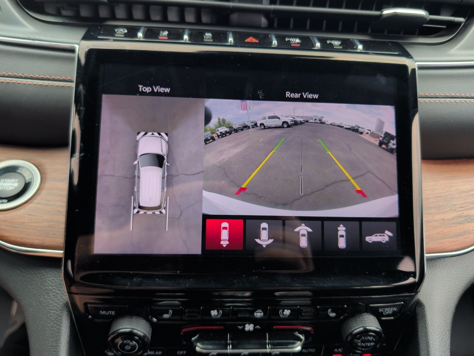 2023 Jeep Grand Cherokee L Summit