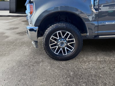 2019 Ford F-250SD Lariat