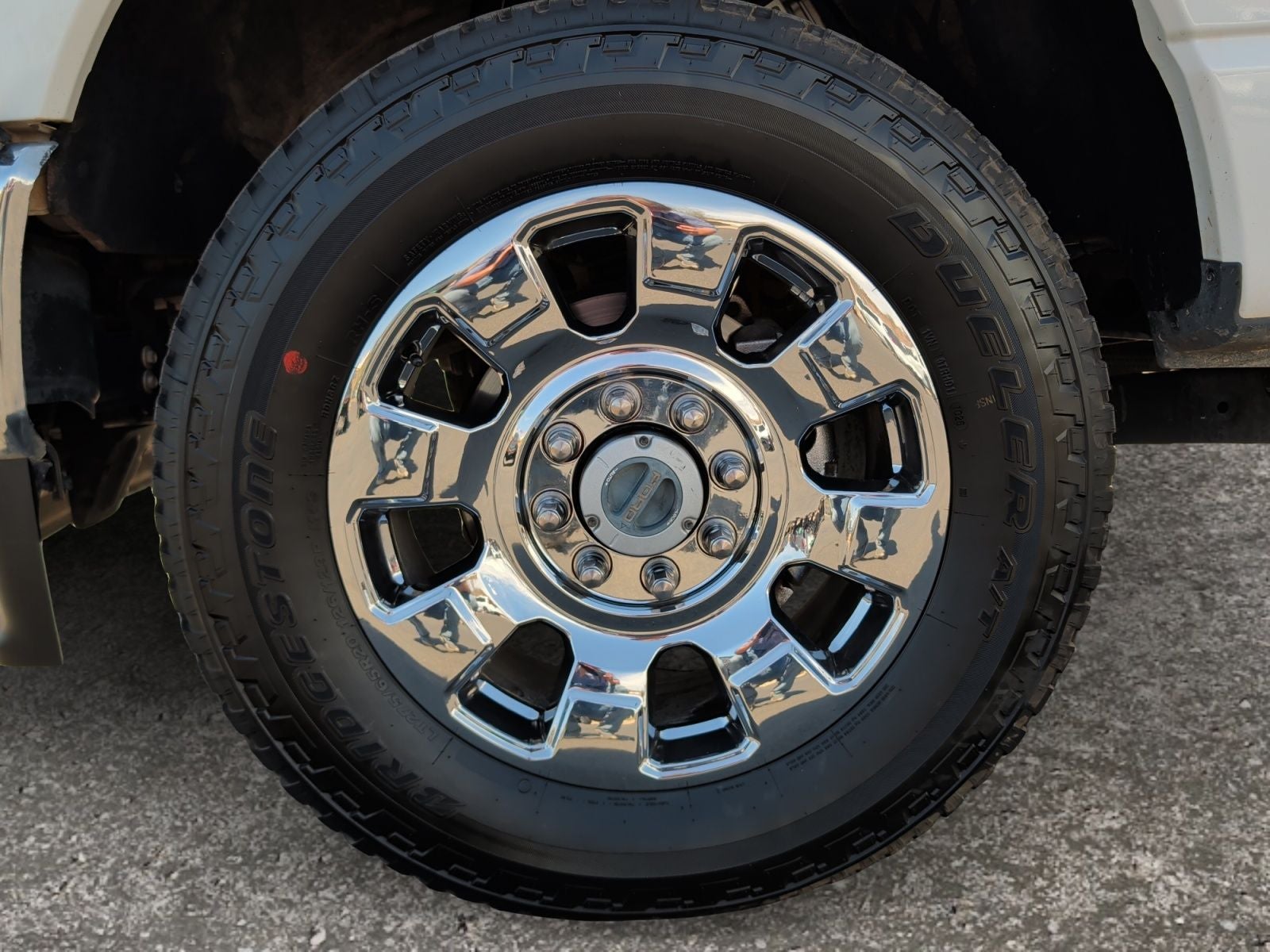 2023 Ford F-350SD Lariat