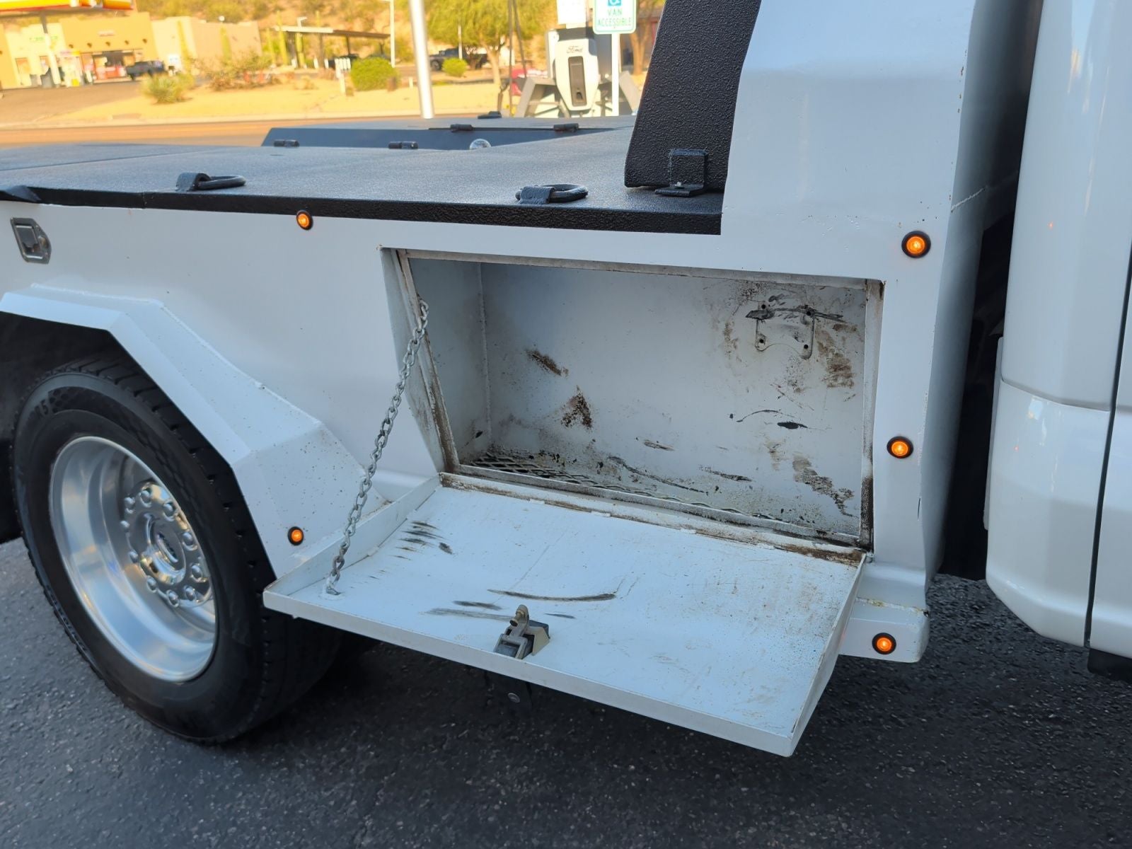 2024 Ford F-450SD Lariat DRW