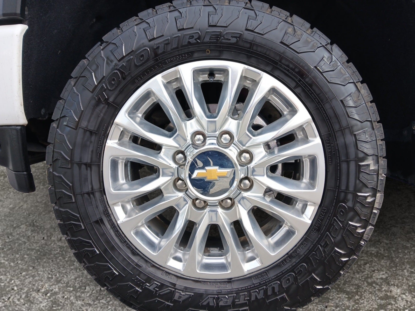 2022 Chevrolet Silverado 3500HD High Country