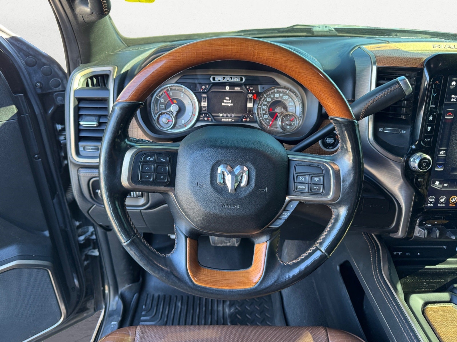 2019 RAM 3500 Laramie Longhorn