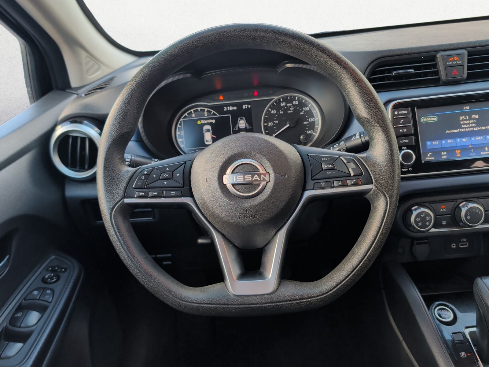 2023 Nissan Versa 1.6 SV