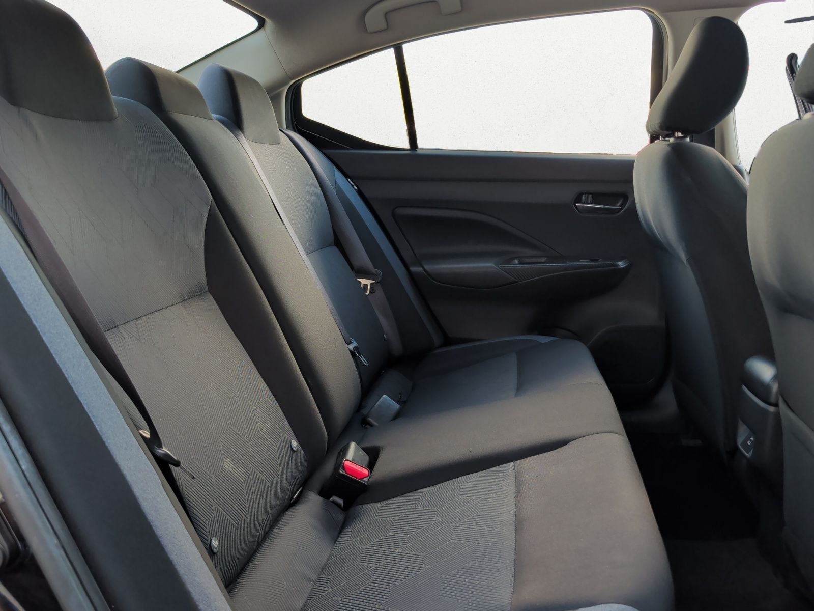 2023 Nissan Versa 1.6 SV