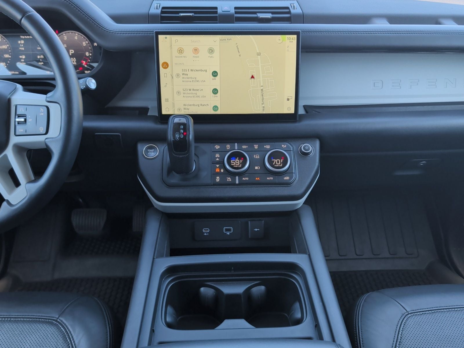 2023 Land Rover Defender 130 SE