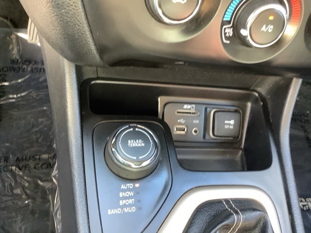 2018 Jeep Cherokee Latitude