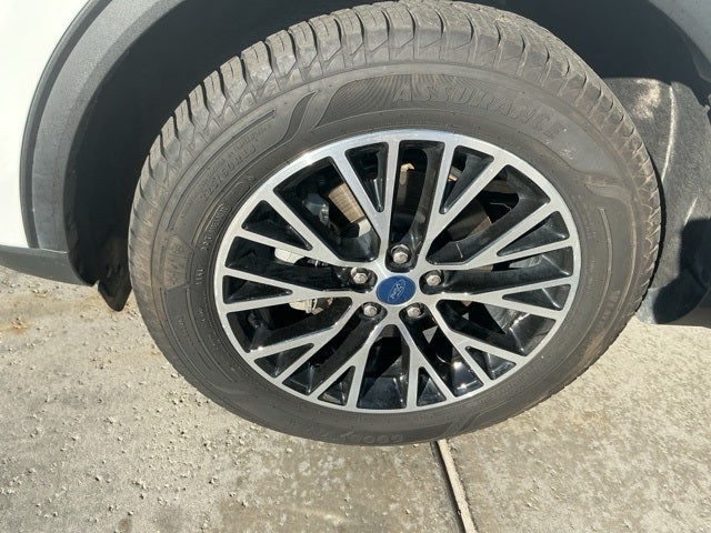 2022 Ford Escape Plug-In Hybrid SE