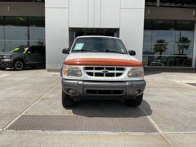 2000 Ford Explorer XLT