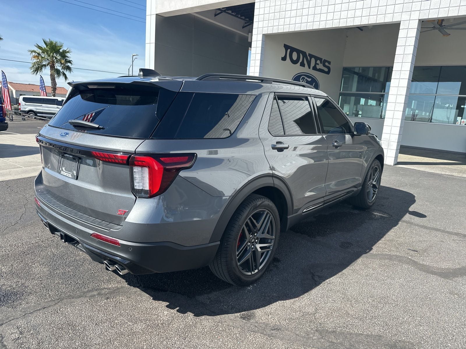 2025 Ford Explorer ST