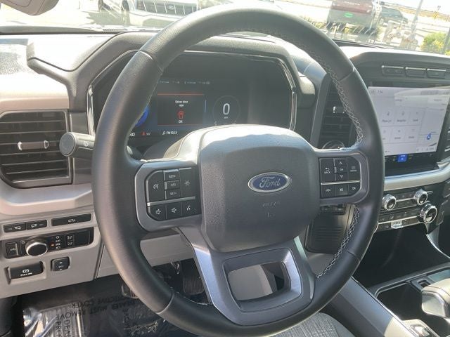 2023 Ford F-150 Lightning XLT