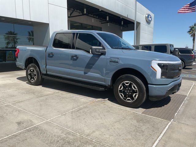 2023 Ford F-150 Lightning XLT