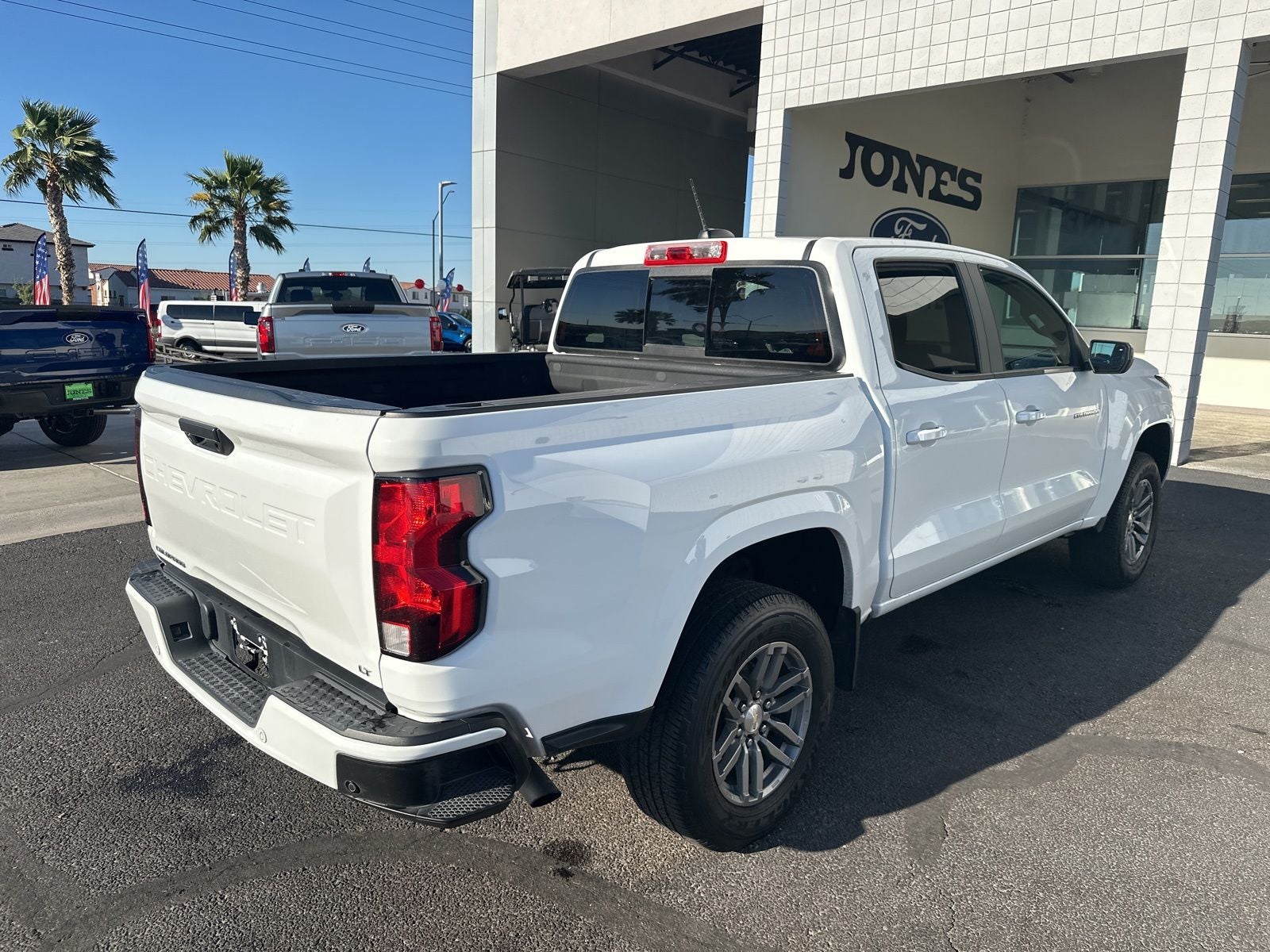 2024 Chevrolet Colorado LT