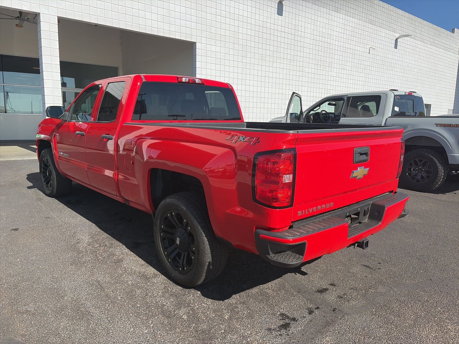 2018 Chevrolet Silverado 1500 Custom