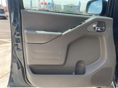 2016 Nissan Frontier SV