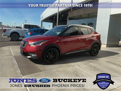 2020 Nissan Kicks SR