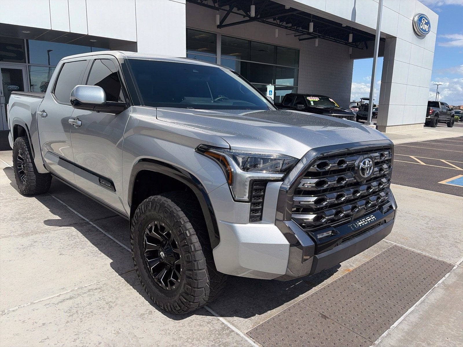 2023 Toyota Tundra Platinum