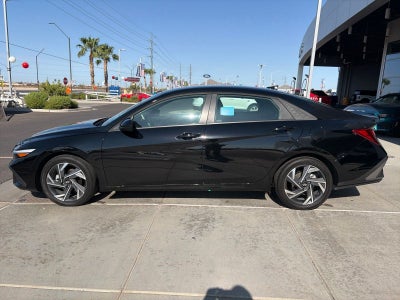 2025 Hyundai Elantra SEL Sport