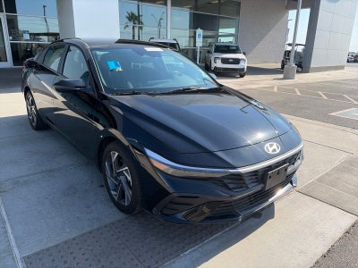 2025 Hyundai Elantra SEL Sport