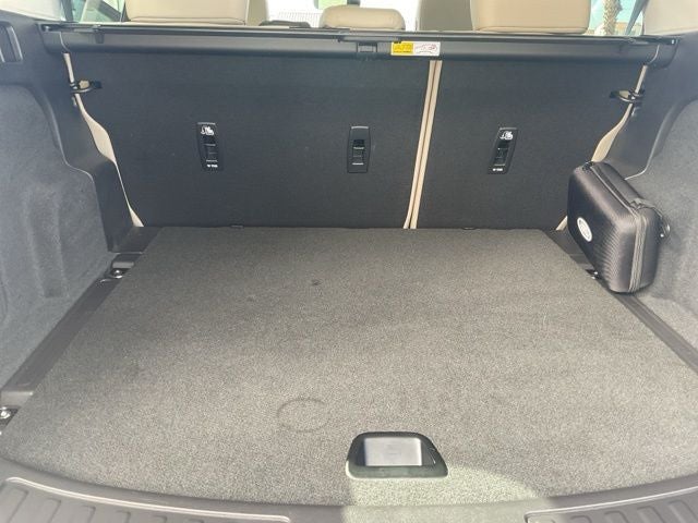 2024 Land Rover Discovery Sport S