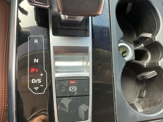 2022 Audi Q8 55 Premium Plus quattro