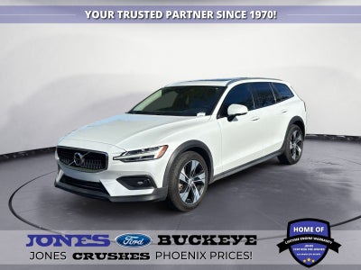 2021 Volvo V60 Cross Country T5