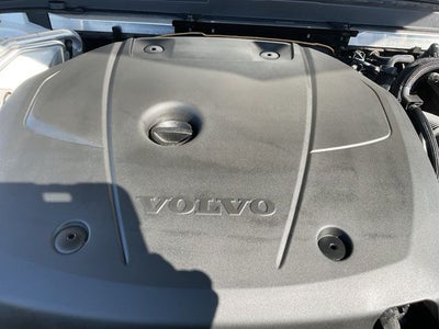 2021 Volvo V60 Cross Country T5