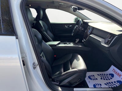 2021 Volvo V60 Cross Country T5