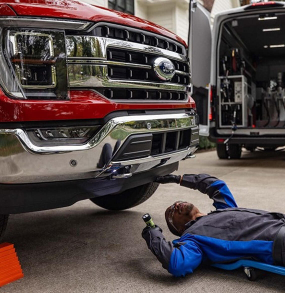 What Types of Auto Care Does Ford Mobile Service Provide?